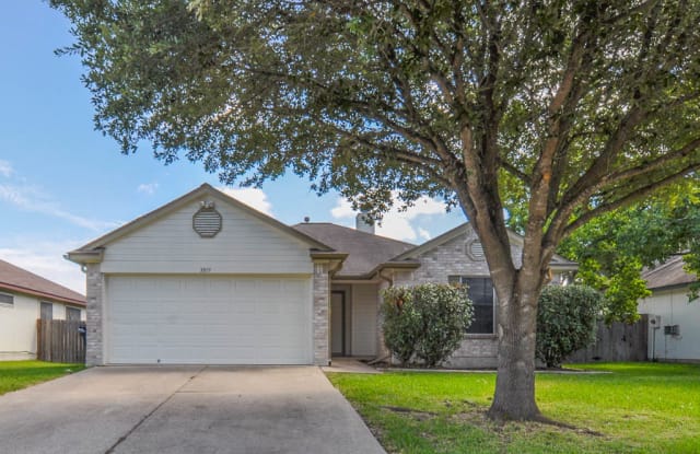 3819 Westfield Drive Gallery 2