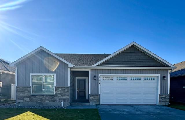 Beautiful Summerfield Home for RENT!! - 2173 Summerfield Lane, Rexburg, ID 83440