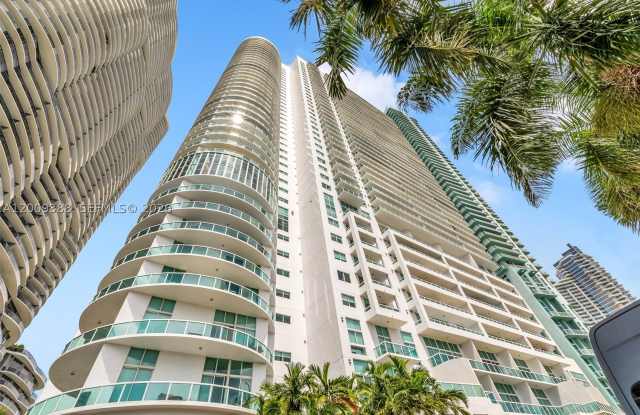1800 N Bayshore Dr photos photos