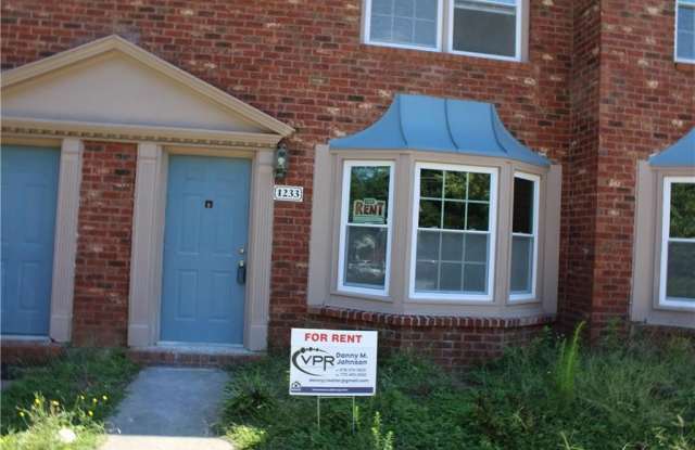 1233 Sweet Pine Drive photos photos