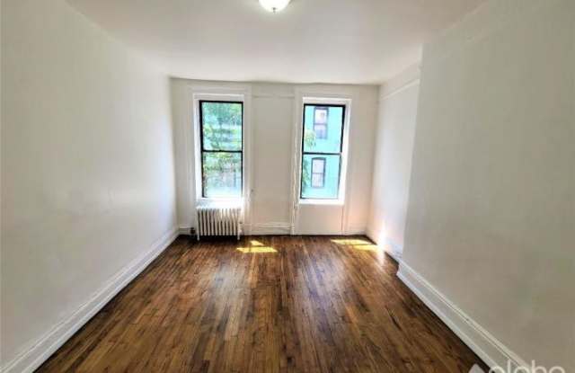 528 E 13TH Gallery 2
