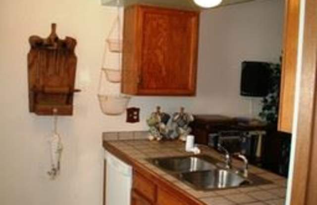 4136 S Rifle Way Gallery 2