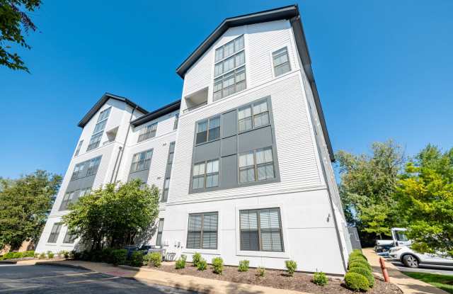 Kings Landing Apartments Gallery 2