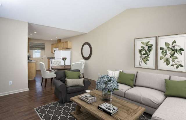 1469 Chanel Loop Gallery 3