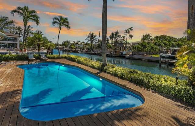 12901 Oleander Rd photos photos