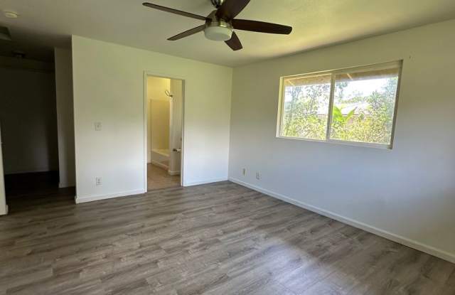 Charming 3-bedroom ,2-bathroom  Fully Fenced photos photos