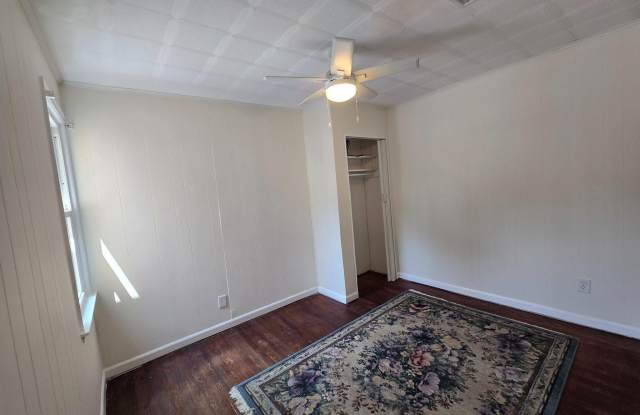 130 S BROADWAY Gallery 3