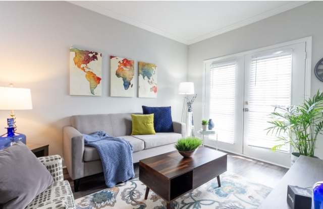 CB Lofts Apartments Gallery 4