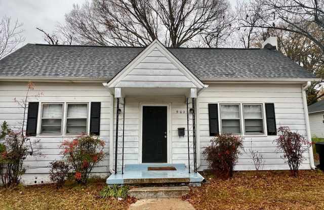 Three bedroom, 1 bath house in Burlington photos photos