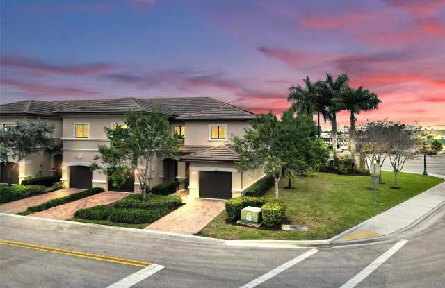 4234 N Dixie Highway photos photos