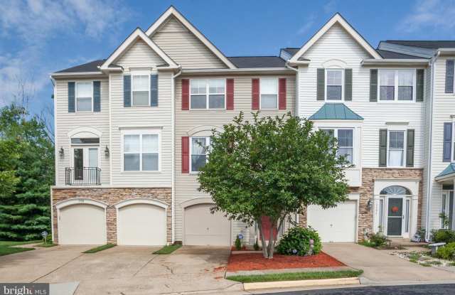 13396 BURROUGH FARM DRIVE - 13396 Burrough Farm Drive, McNair, VA 20171