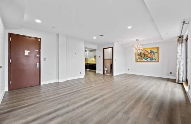 2381 Ocean Avenue Gallery 3