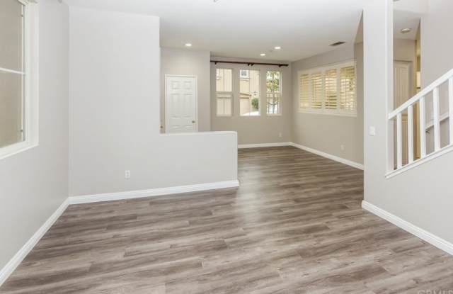 14 Willowdale Gallery 3