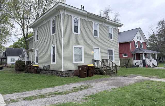 256 Ely St Gallery 1