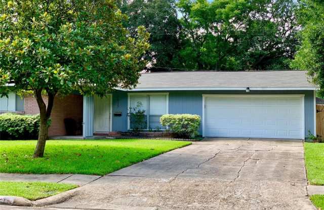 5415 Carew Street - 5415 Carew Street, Houston, TX 77096