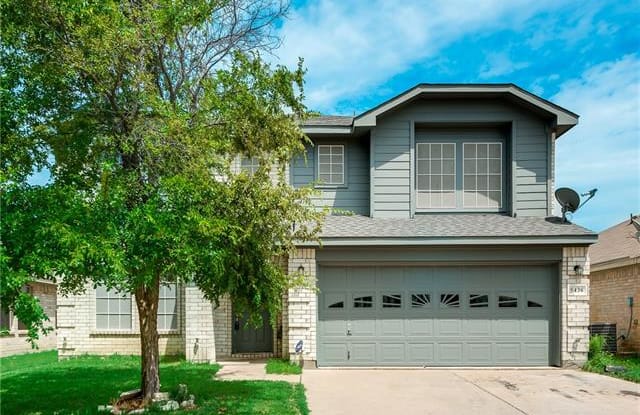 5436 Sabine Lane - 5436 Sabine Ln, Grand Prairie, TX 75052