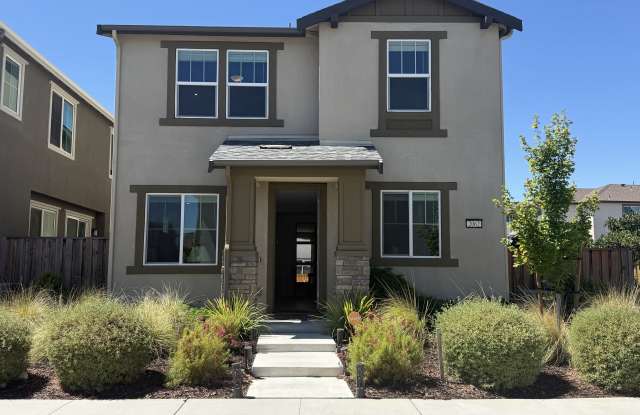 2062 Cottonwood Street photos photos