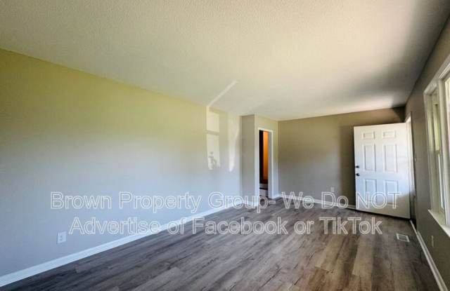 5143 Longbranch Dr Gallery 3