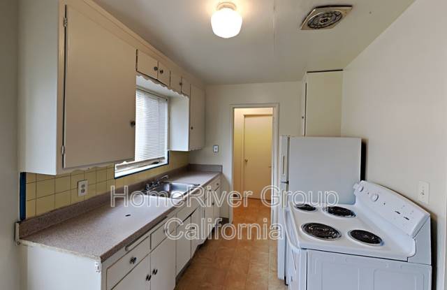 3224 X St photos photos