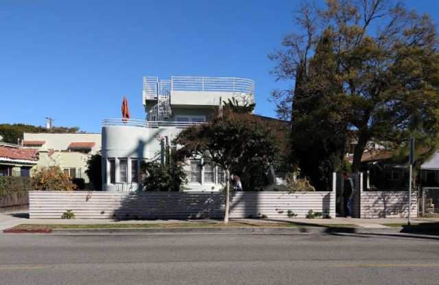 2505 20th Street photos photos