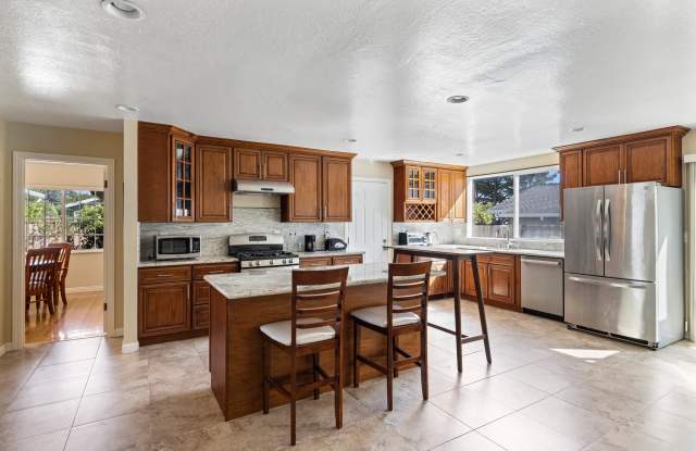 213 Avocet Court - 213 Avocet Court, Foster City, CA 94404