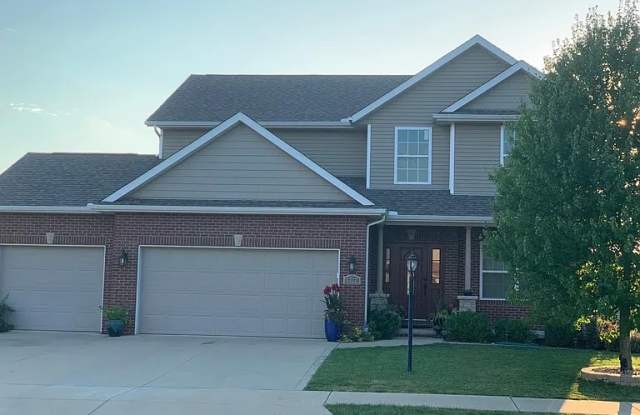 6727 North White Fir Drive - 6727 North White Fir Drive, Peoria, IL 61528