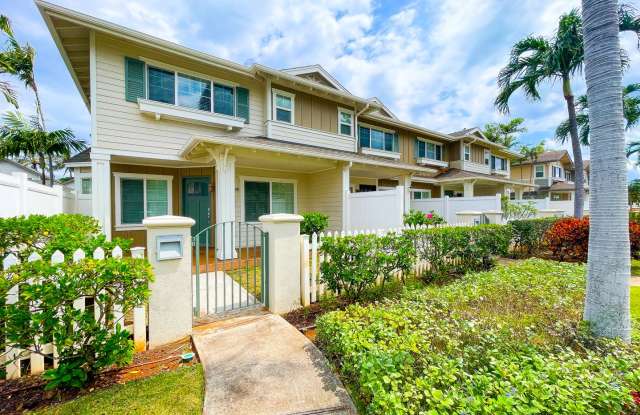 Pet-Friendly Townhouse with Central A/C photos photos