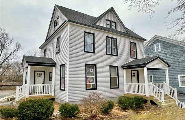 28 Academy Avenue - 28 Academy Avenue, Chester, NY 10918