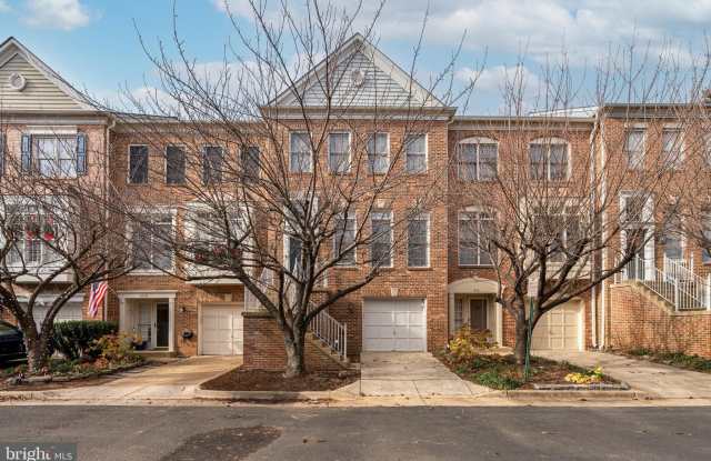 4676 KELL Lane - 4676 Kell Lane, Alexandria, VA 22311