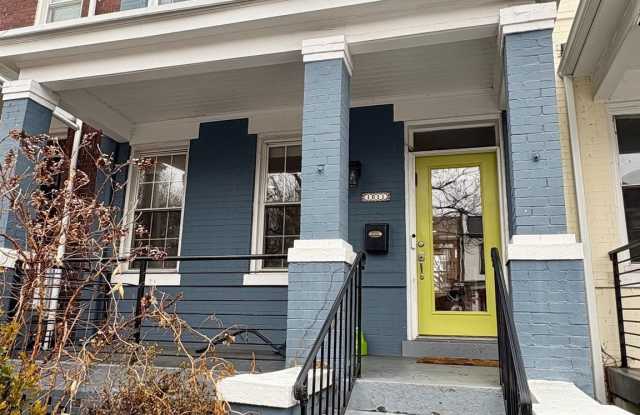 1011 8TH Street NE photos photos