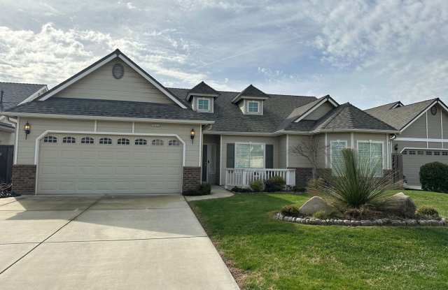 Well maintained home for rent in desirable NW neighborhood photos photos