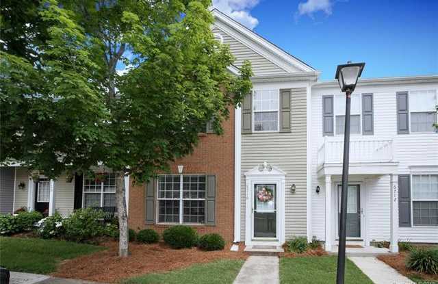 6716 Rothchild Dr - 6716 Rothchild Drive, Charlotte, NC 28270