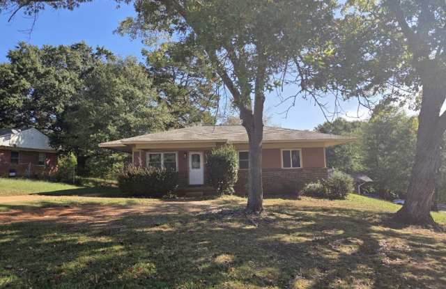Cozy 3bedroom Move in ready! photos photos