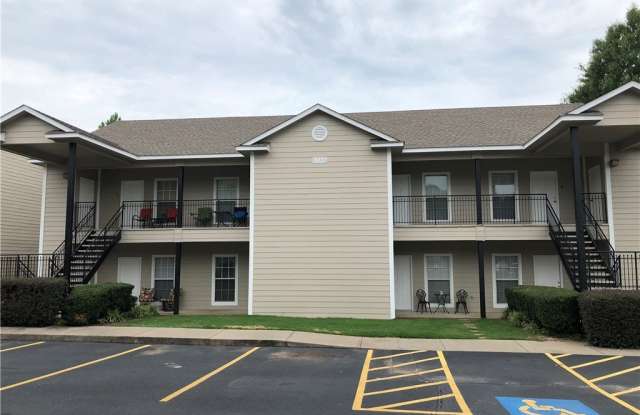 1766 N Gregg Avenue photos photos