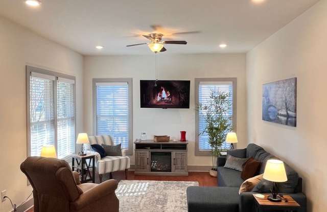 Charming 3BR House in Nashville photos photos