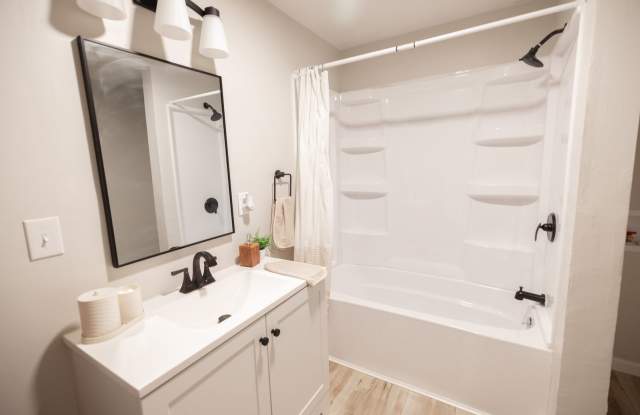 Updated 1-bedroom house available $675 photos photos