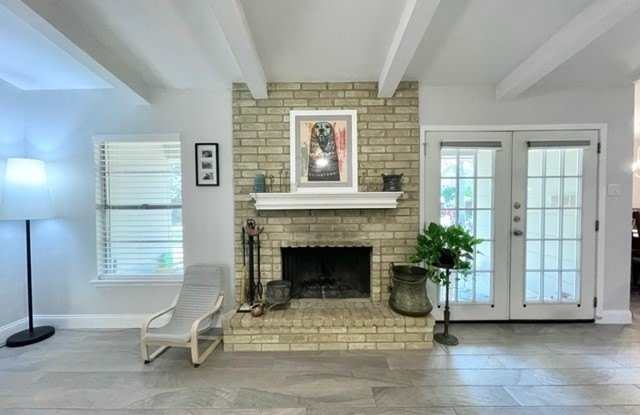 8910 BRIGHTWATER Gallery 3
