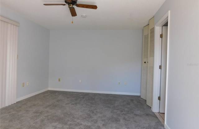 1118 SPRING MEADOW Drive Gallery 3