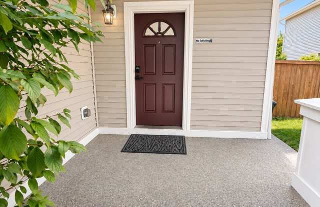 9410 185th Street Court East Gallery 2