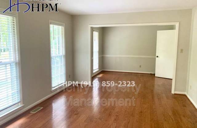 1103 Braemar Court Gallery 3