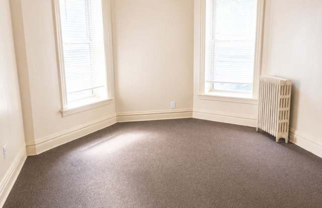 6529 S Kimbark Avenue Gallery 2