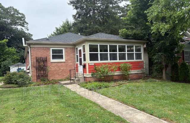6414 Broadway St photos photos