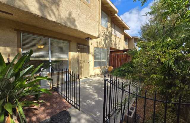 Beautiful townhome Gallery 3