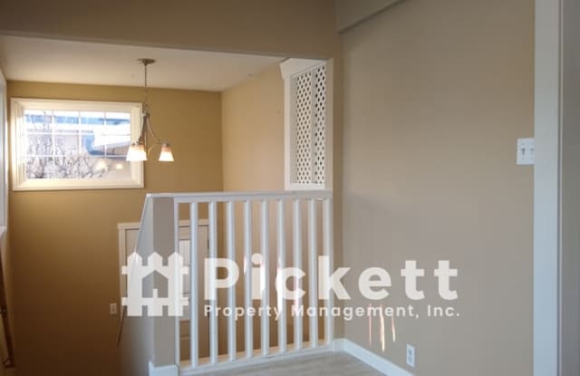 1704 Elizabeth Avenue Gallery 2