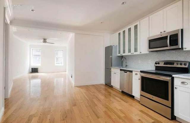 101 Ocean Pkwy - 101 Ocean Parkway, Brooklyn, NY 11218