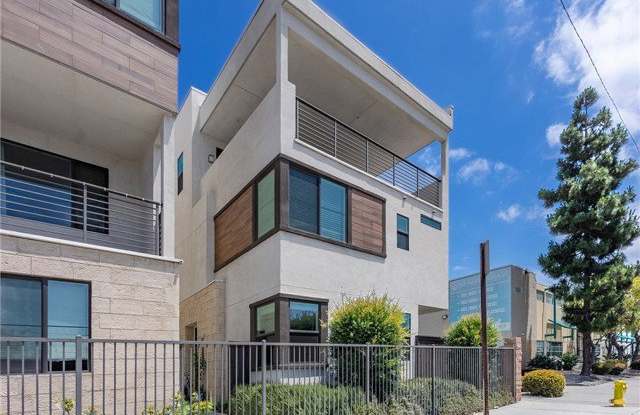 2054 Mylitta Walk - 2054 Mylitta Walk, Gardena, CA 90249 2054 Mylitta Walk - 2054 Mylitta Walk, Gardena, CA 90249