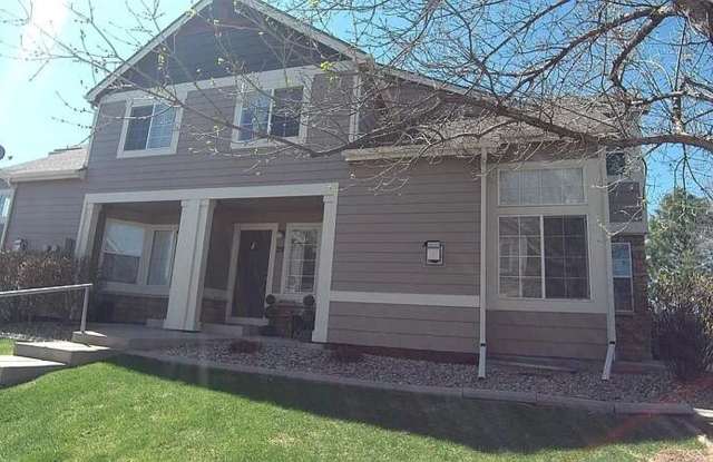Charming Fort Collins Townhome with Private Patio, Vaulted Ceilings & Prime Location! photos photos Charming Fort Collins Townhome with Private Patio, Vaulted Ceilings & Prime Location! photos photos
