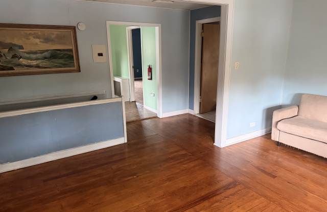 136 Lakeside Drive South Gallery 2