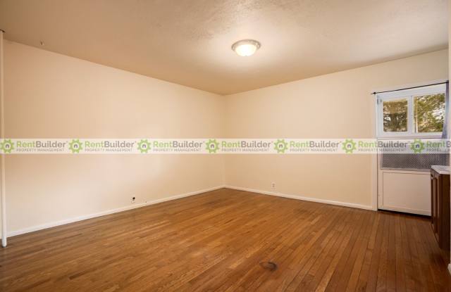 CALL US TODAY AT (505) 808-6467 TO SCHEDULE A CONVENIENT SHOWING Gallery 3