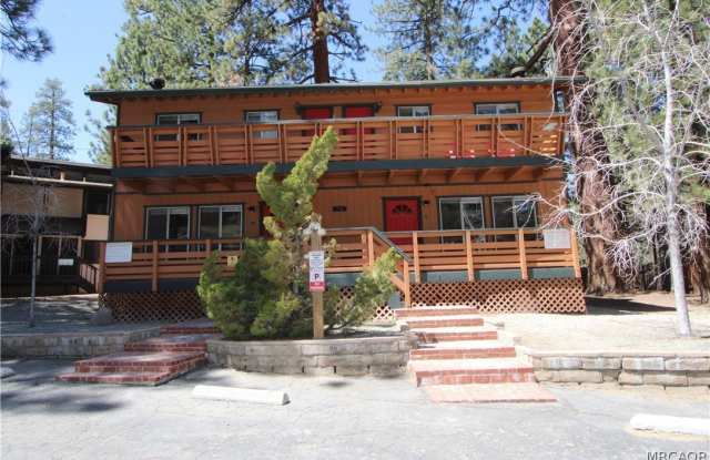 774 Summit Boulevard Gallery 1